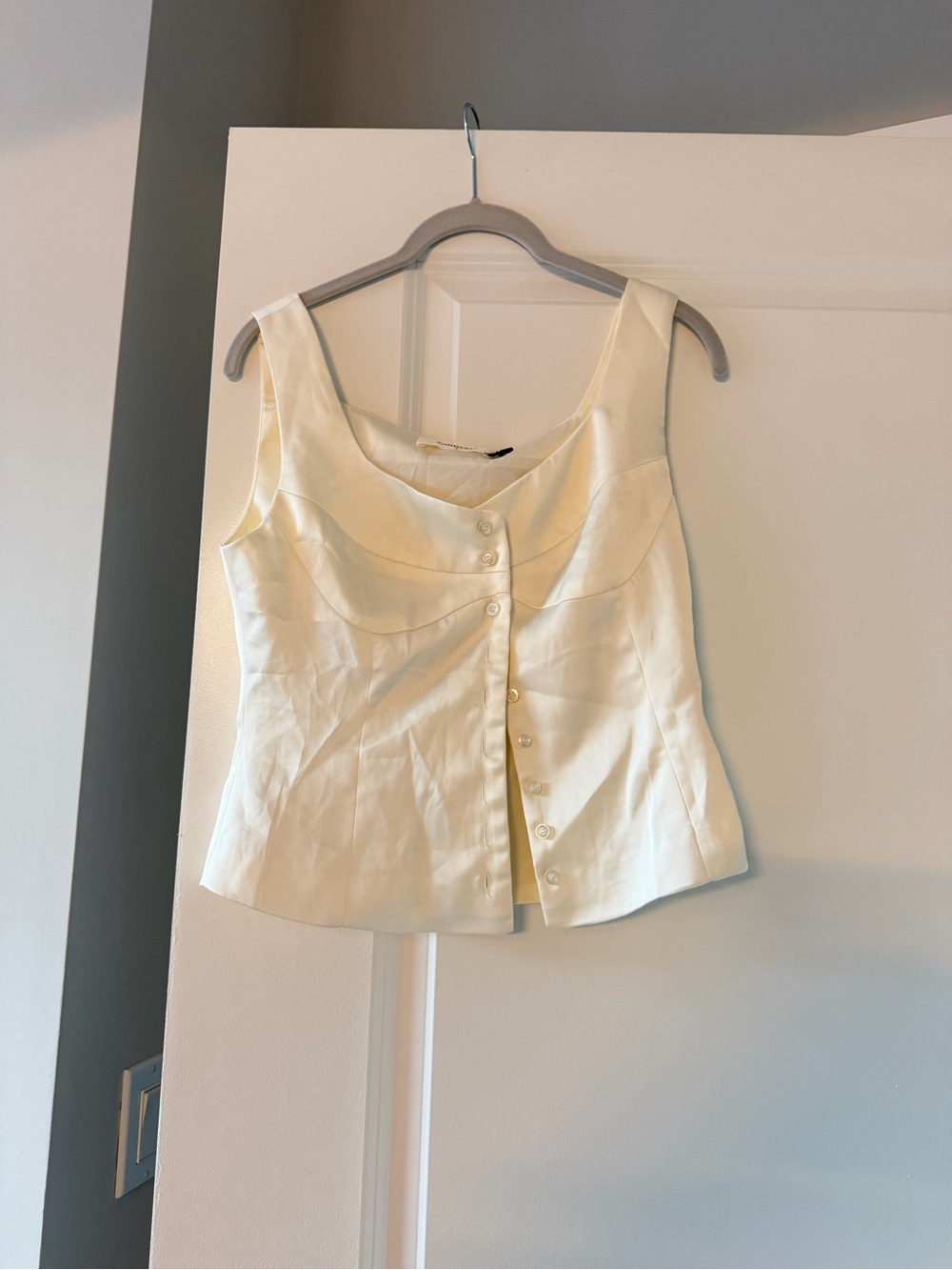 Commense Cream Button-Front Sleeveless Tank